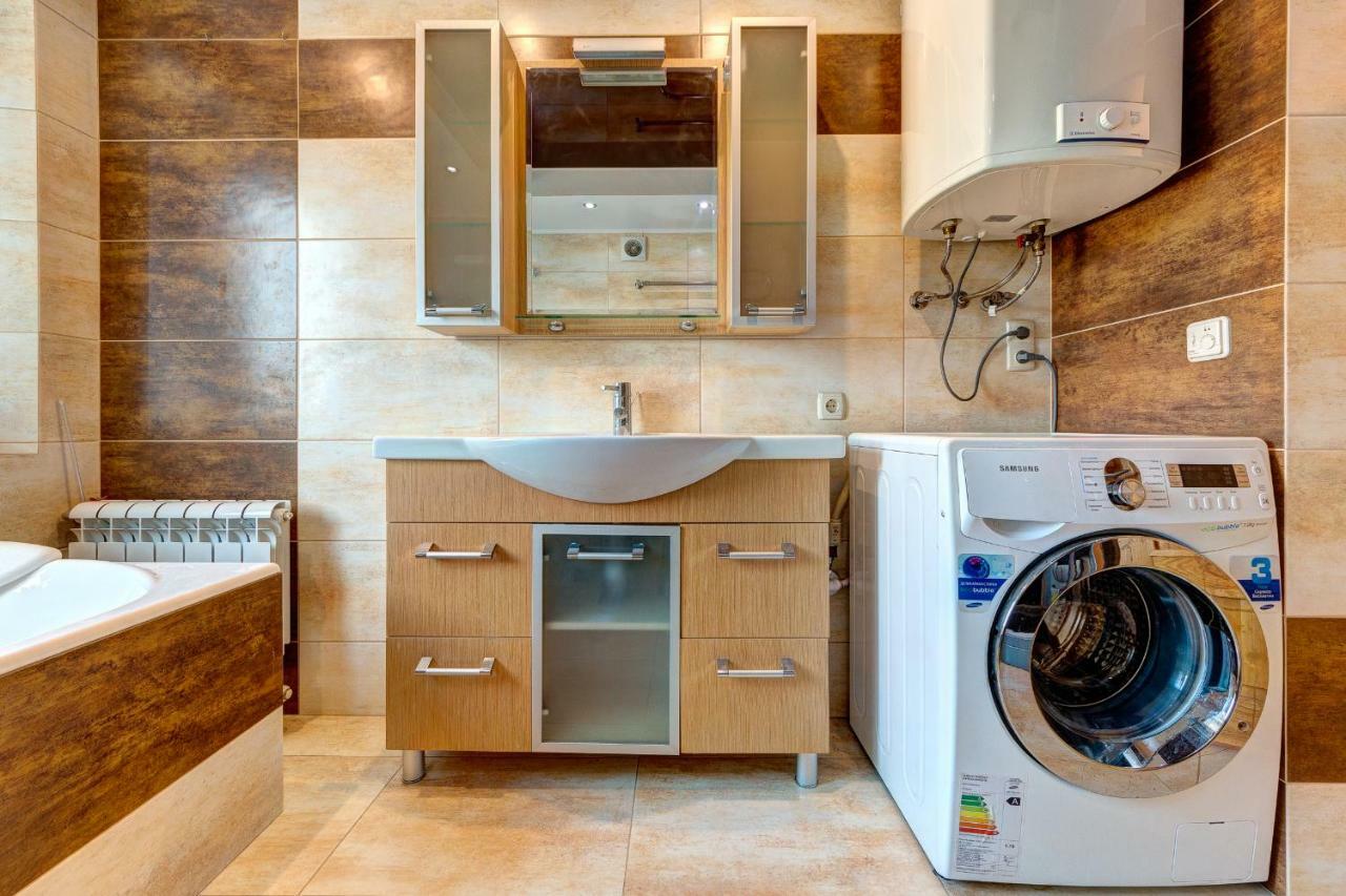 Apartments Near The Shopping Center Gulliver Kiev Ngoại thất bức ảnh